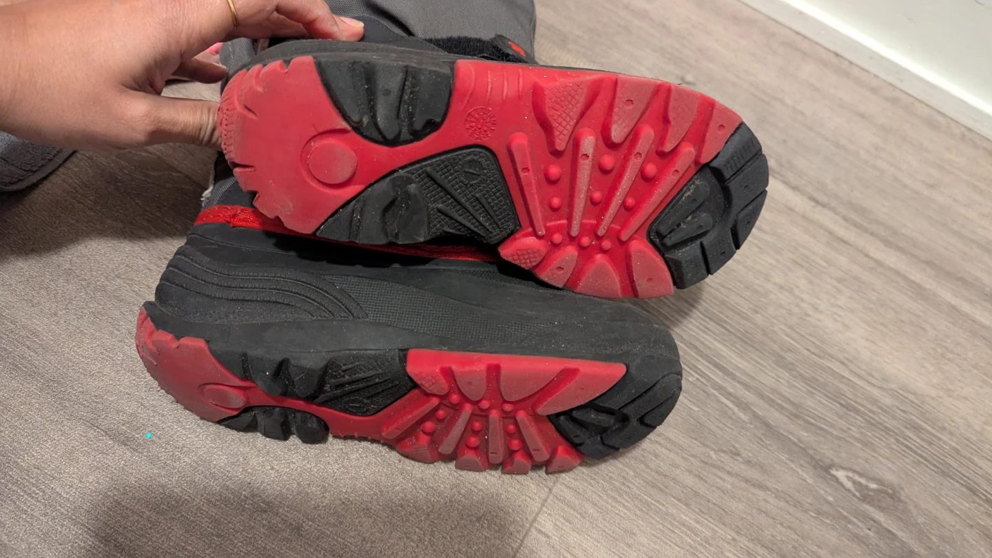 Bogs & Kamik Kids' Winter Boots Kids Size 1 - photo 3