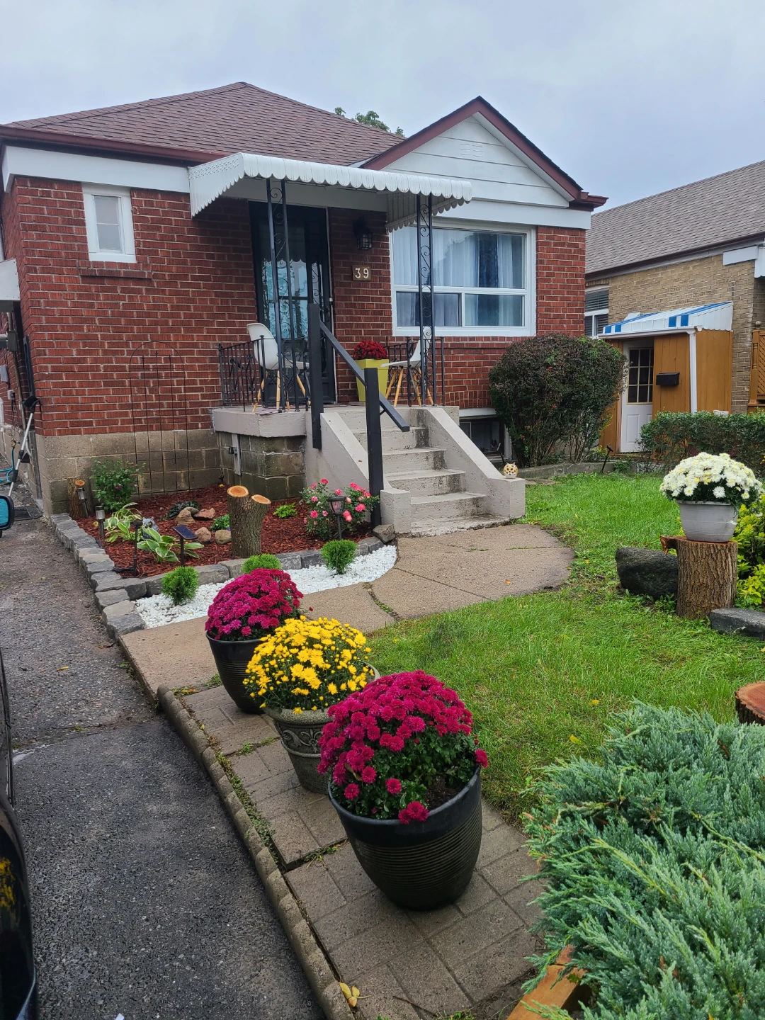 2 Bedroom bungalow house.