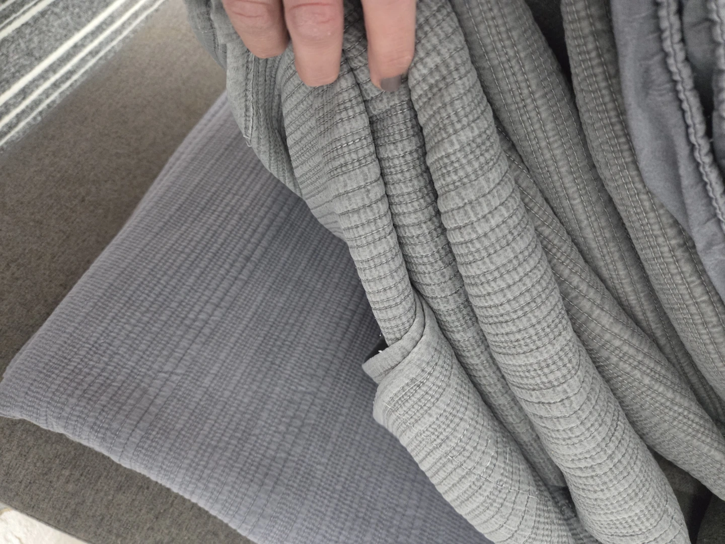 Blankets - photo 2