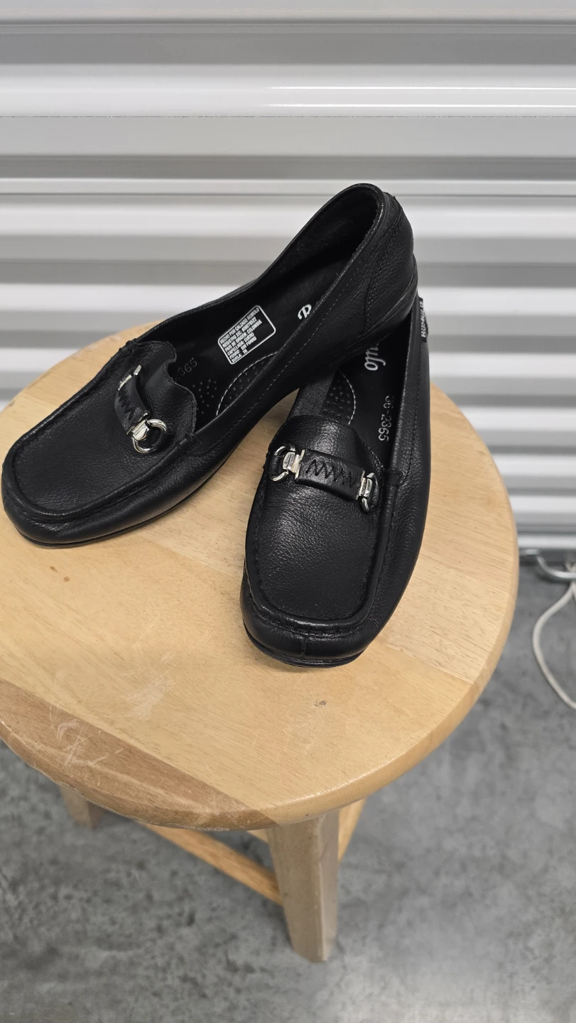 Romulo Black Leather Loafers - photo 2