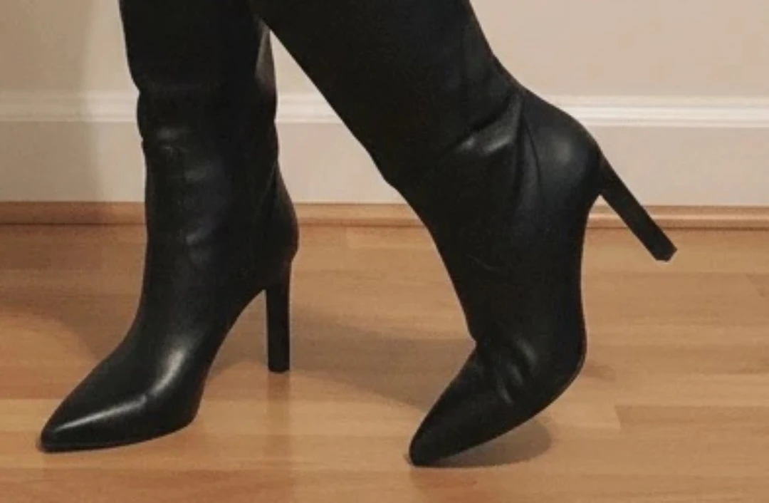 Black Heeled Boots