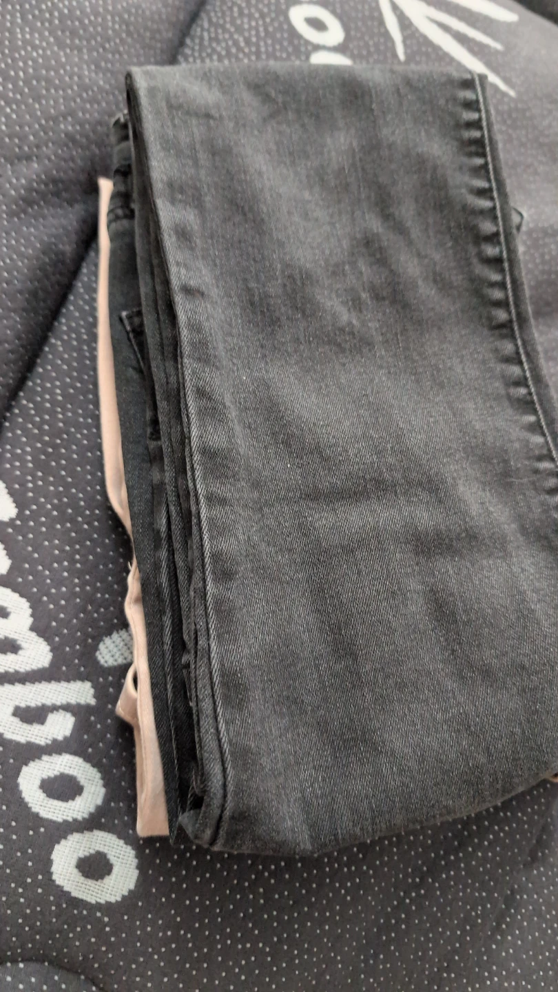 R JEANS High Rise Petite Jeans - Black & Tan - photo 3