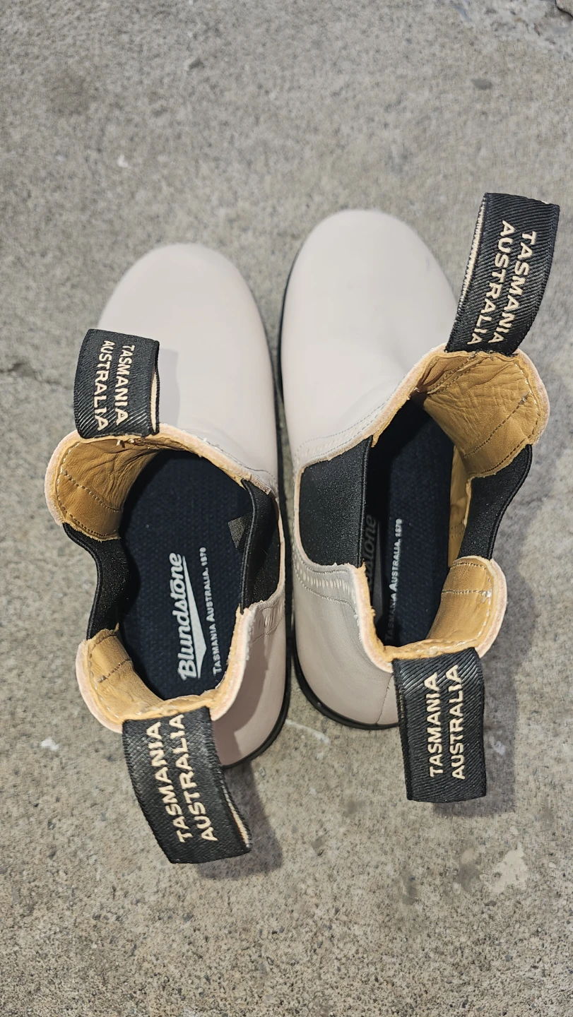 Blundstone High Tops Boots