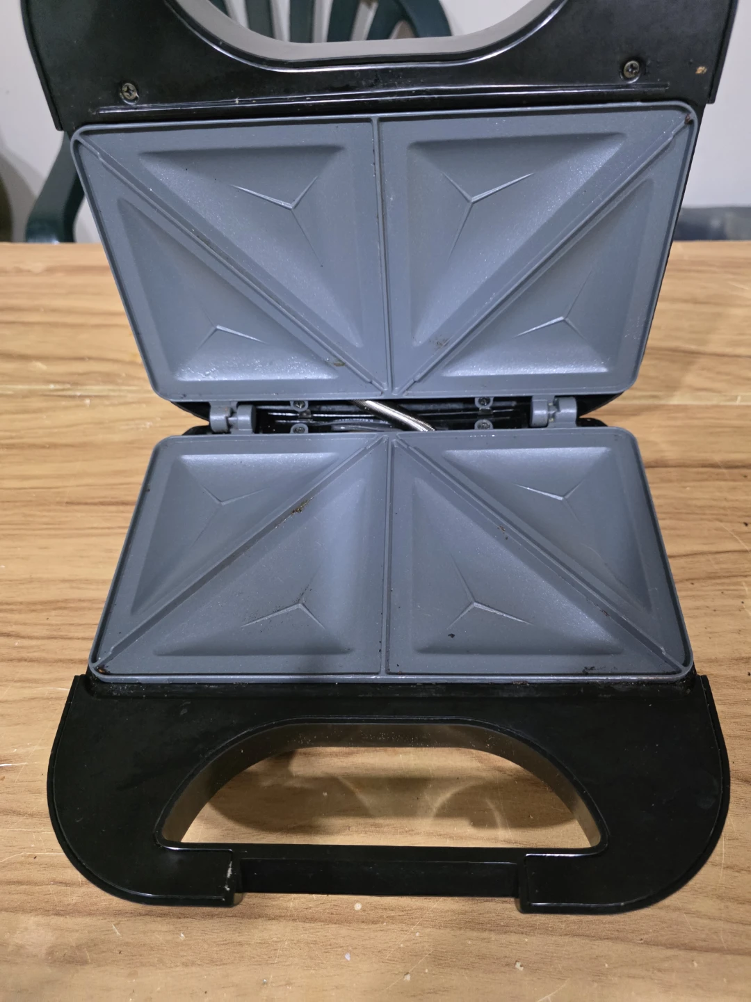 Oster Sandwich Maker - photo 2