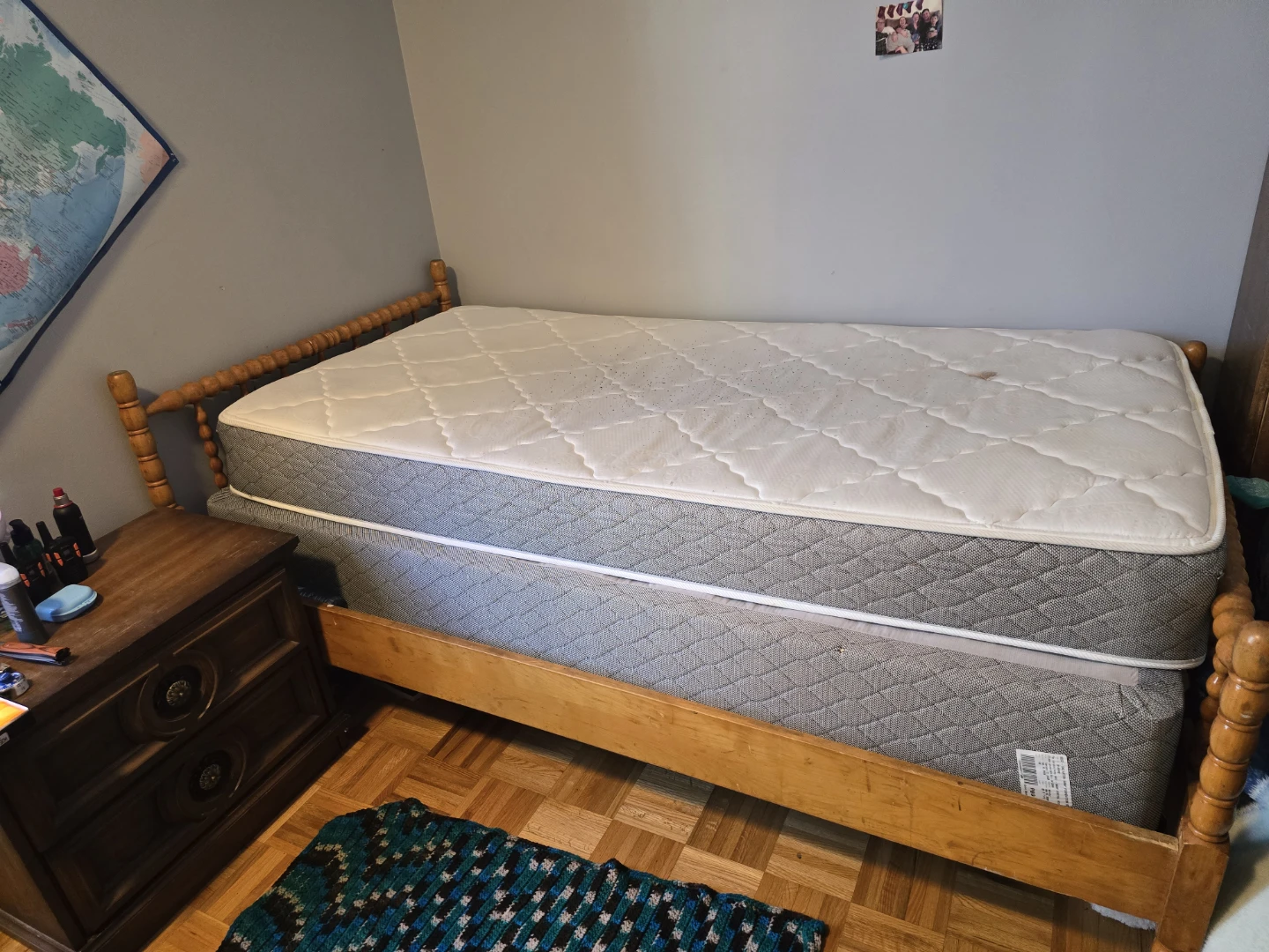 Complete Twin Size Mattress, Box Spring and Frame