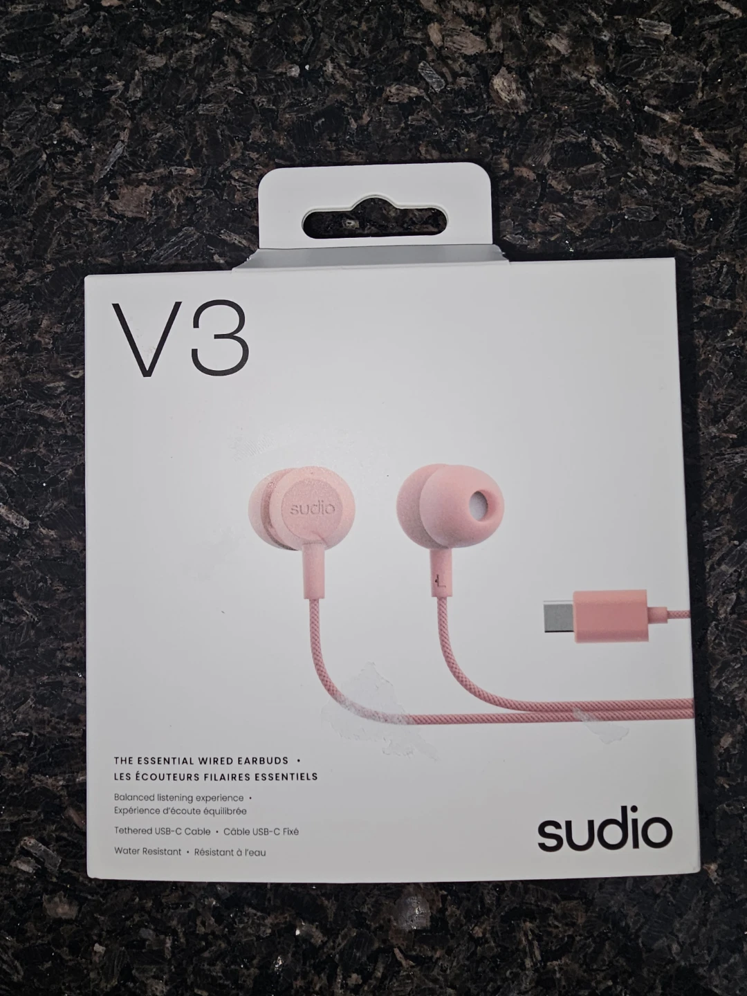 Sudio V3 Wired Earbuds - Pink, New in Box!