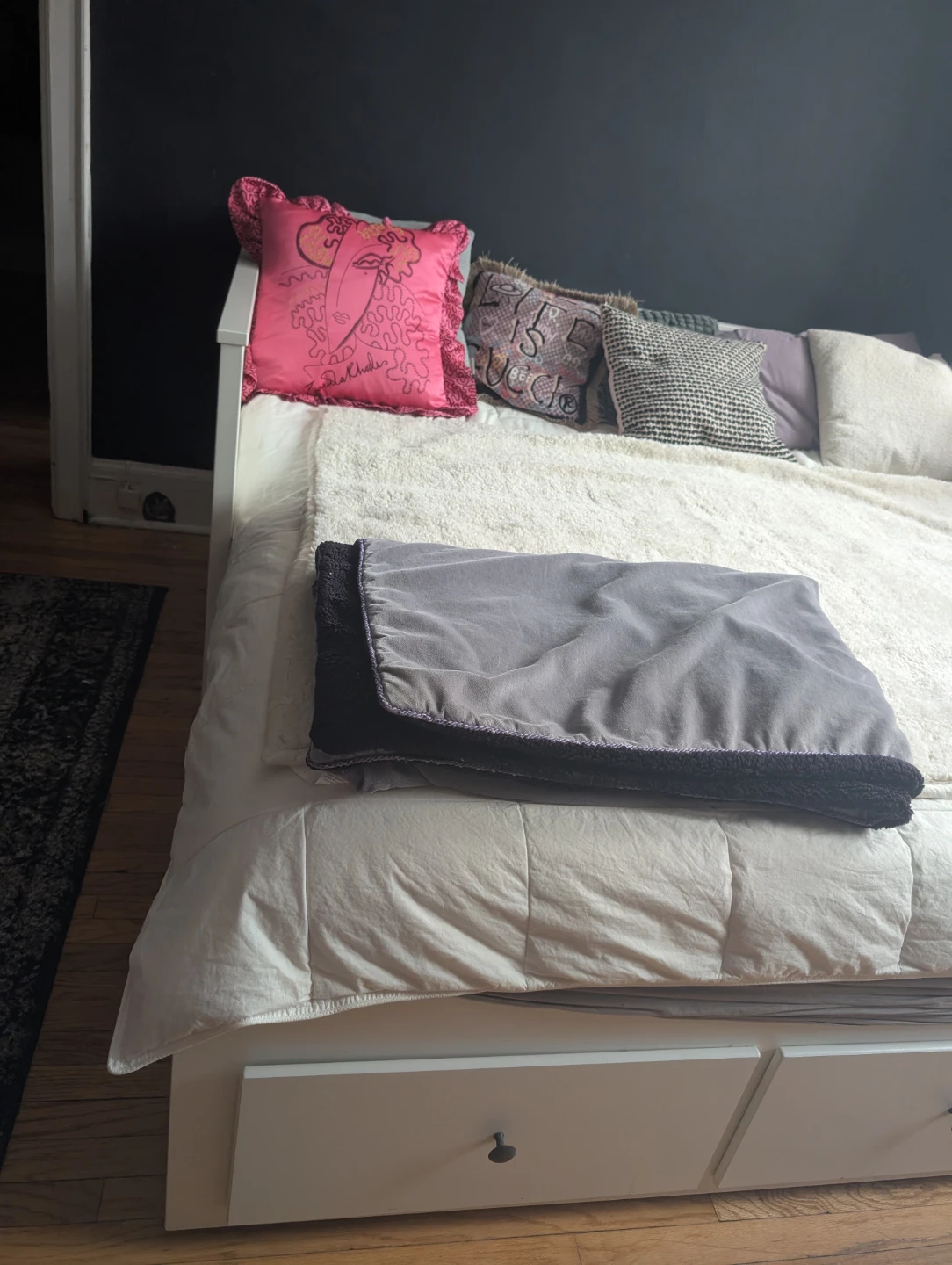 White IKEA Hemnes Daybed with Storage - photo 3