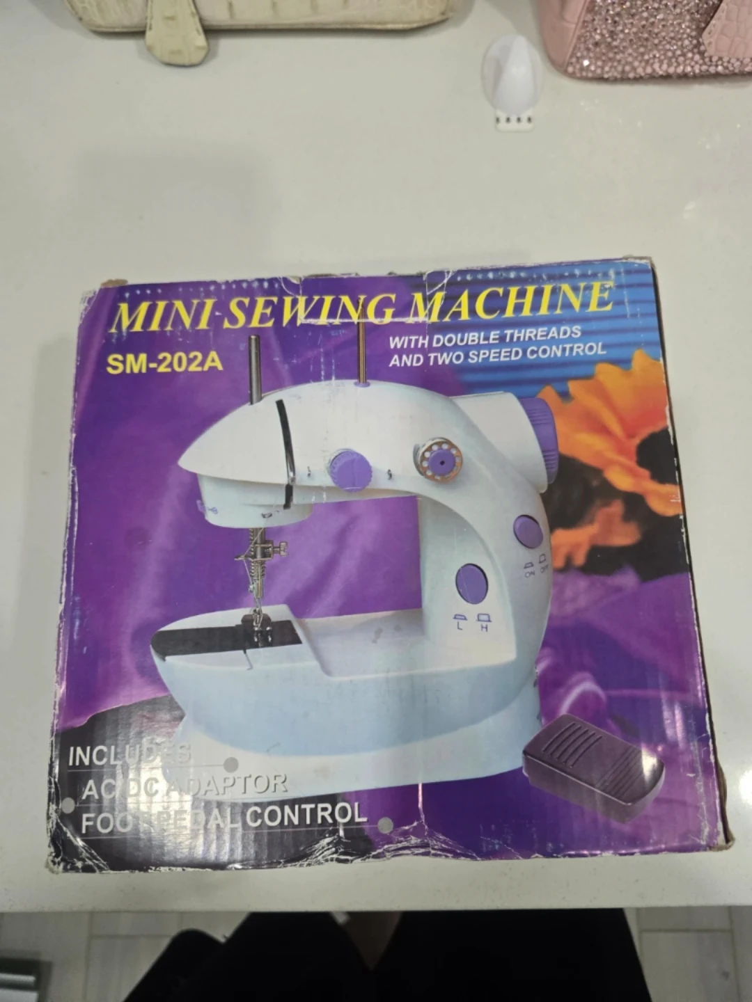 Mini Sewing Machine