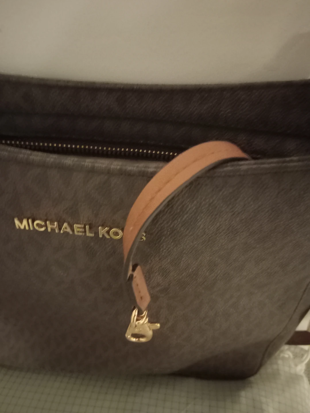 Michael Kors Shoulder Bag - Brown Signature Print - photo 3