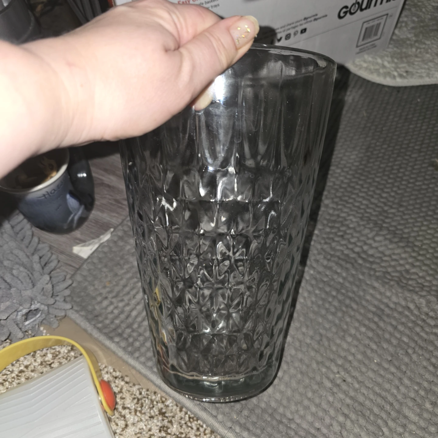 Clear Glass Vase - photo 2