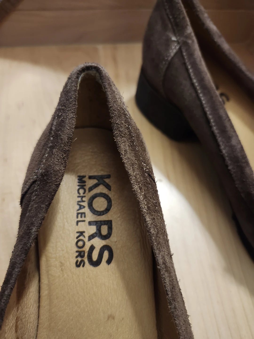 Michael Kors Brown Suede Loafers Size 6 - photo 3