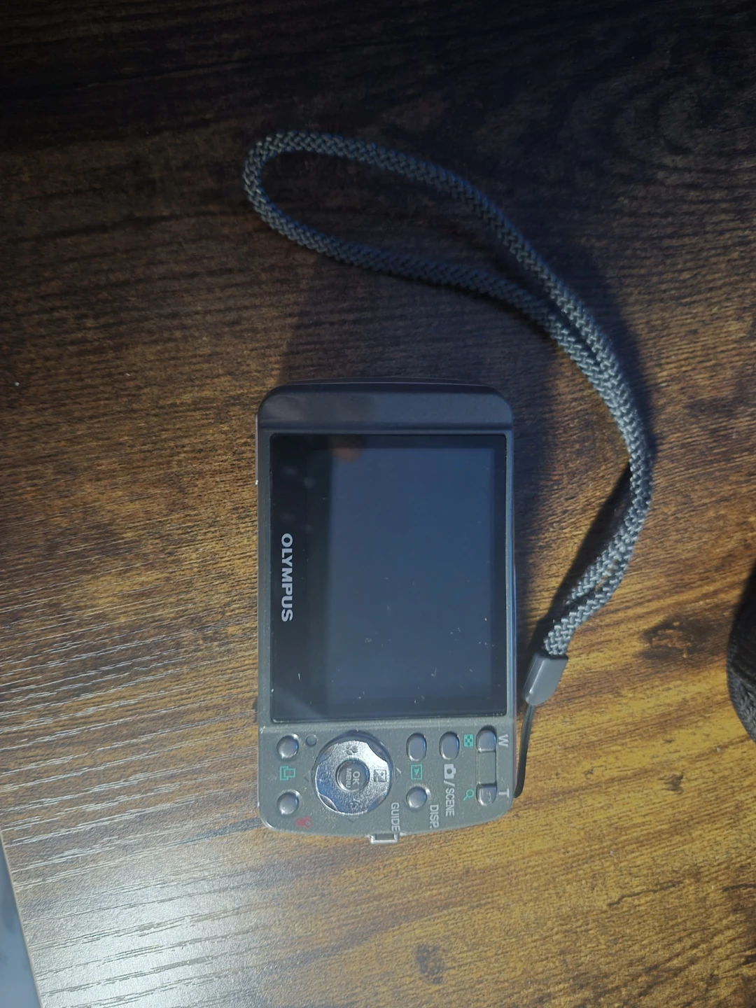 Olympus Stylus 600 Digital Camera - photo 2