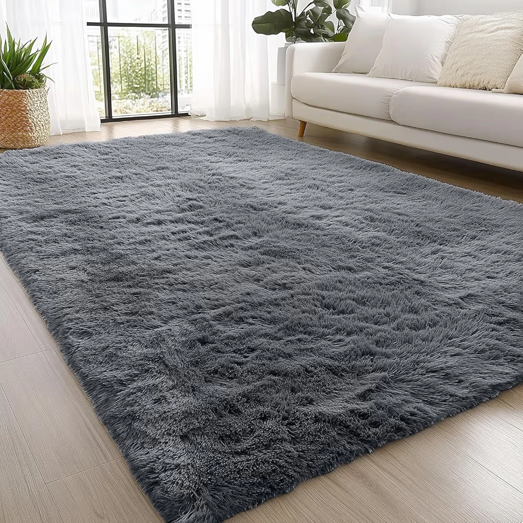 Grey Ultra-Soft fluffy Area Rug 5.9' x 4' (Rectangular)