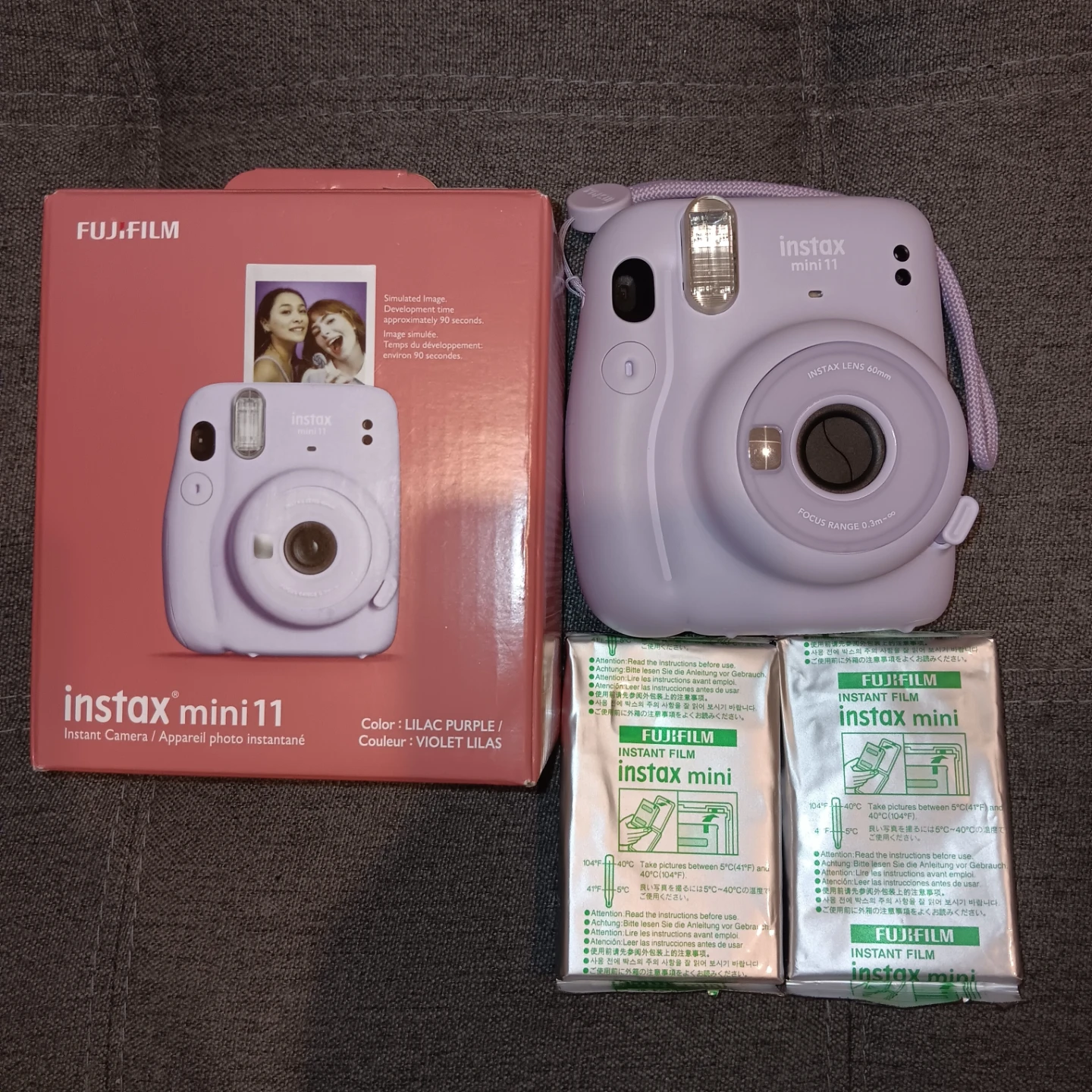 Fujifilm Instax Mini 11 Purple + 2 Film Packs