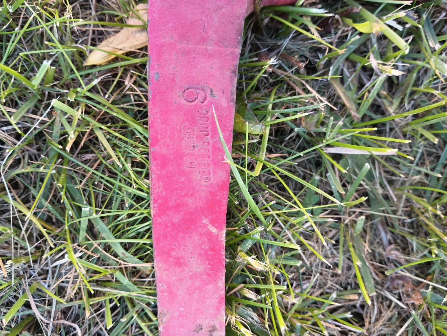 Vintage Red Pickaxe - photo 3