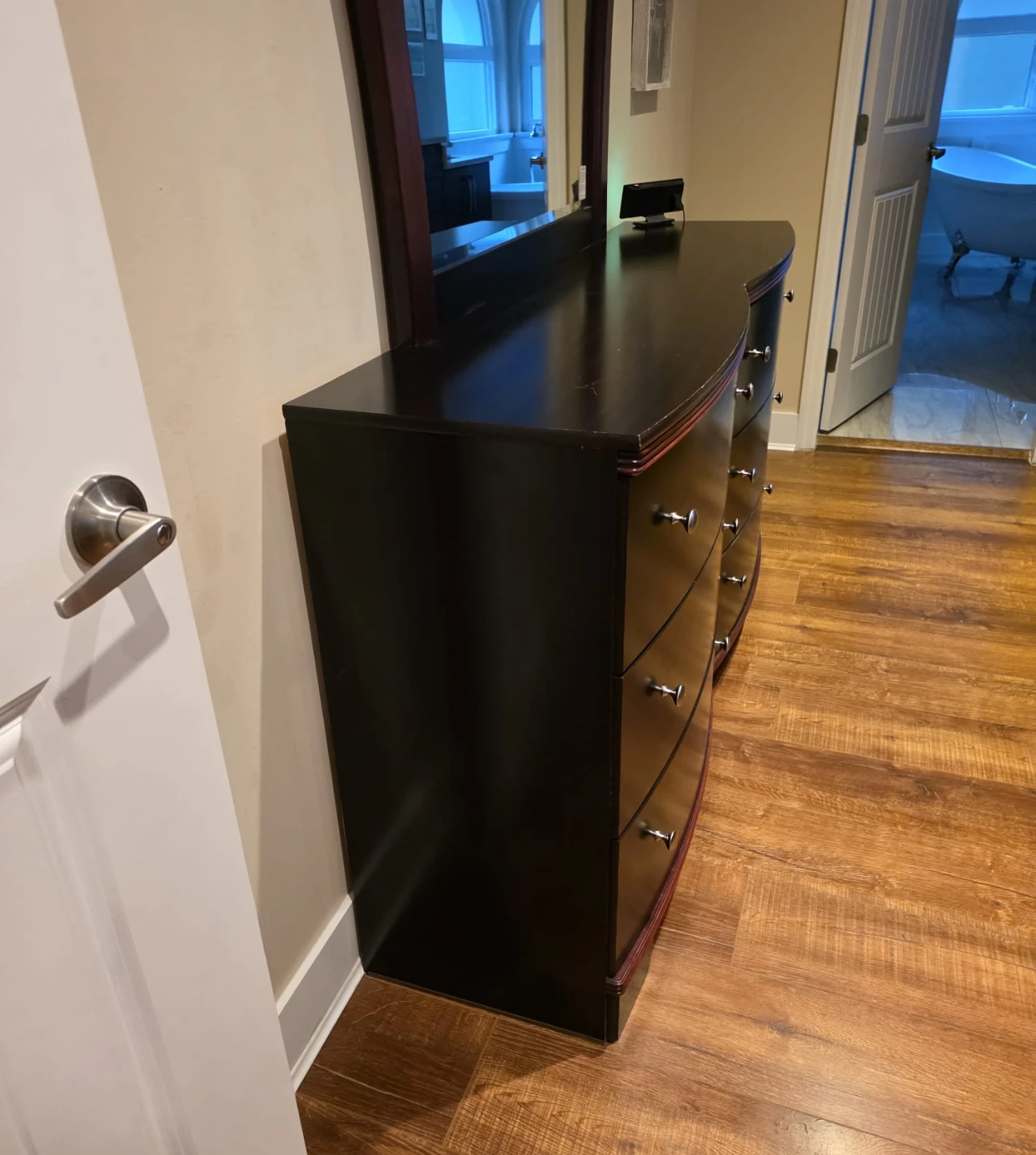 Sleigh Bed Frame with Matching Dresser Set - photo 5
