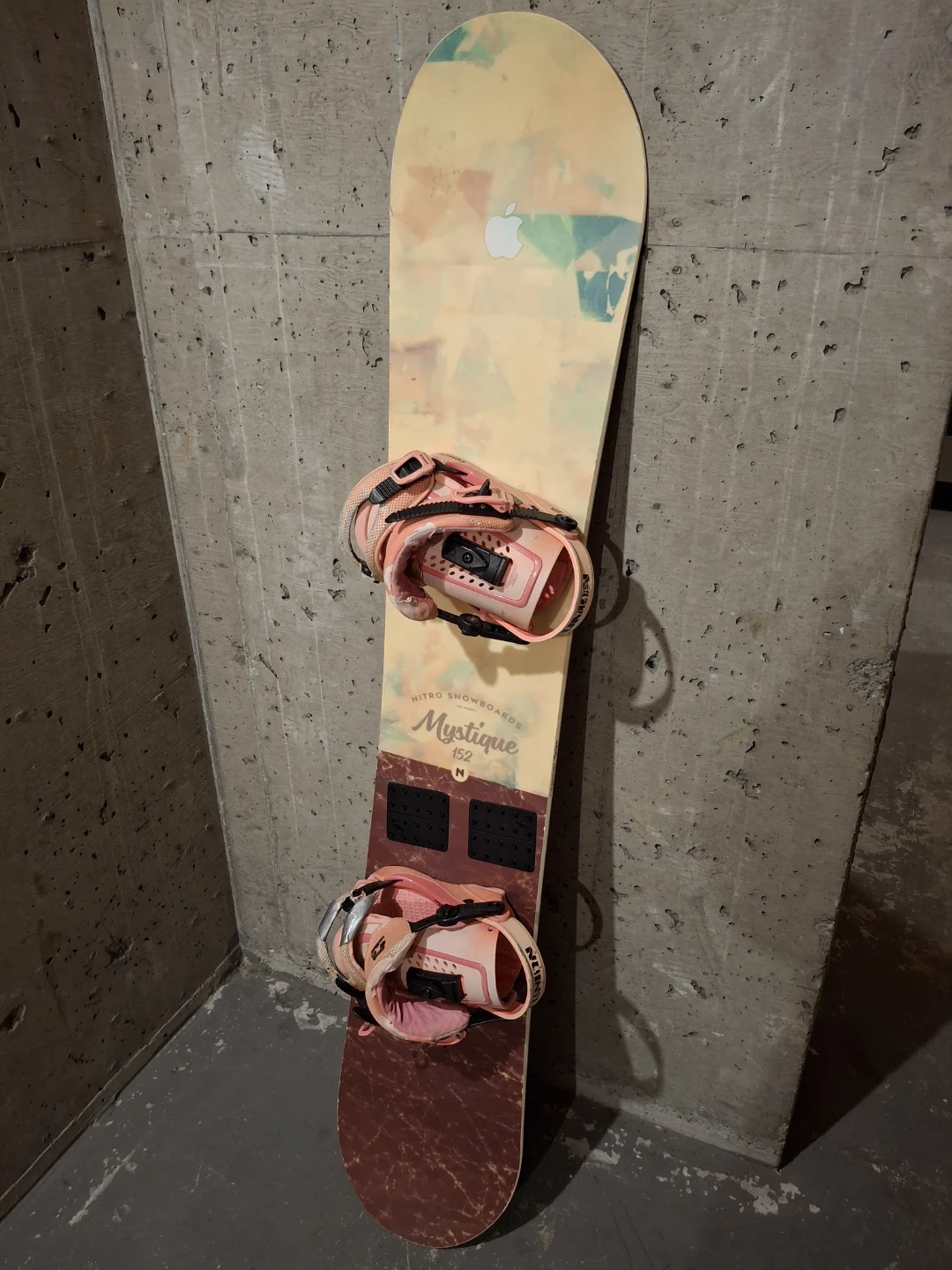 Nitro Mystique 152 Snowboard