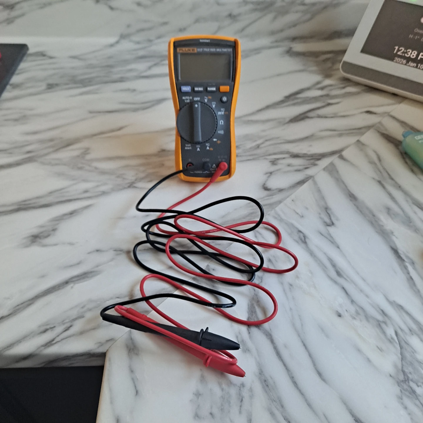 Fluke 117 - photo 3