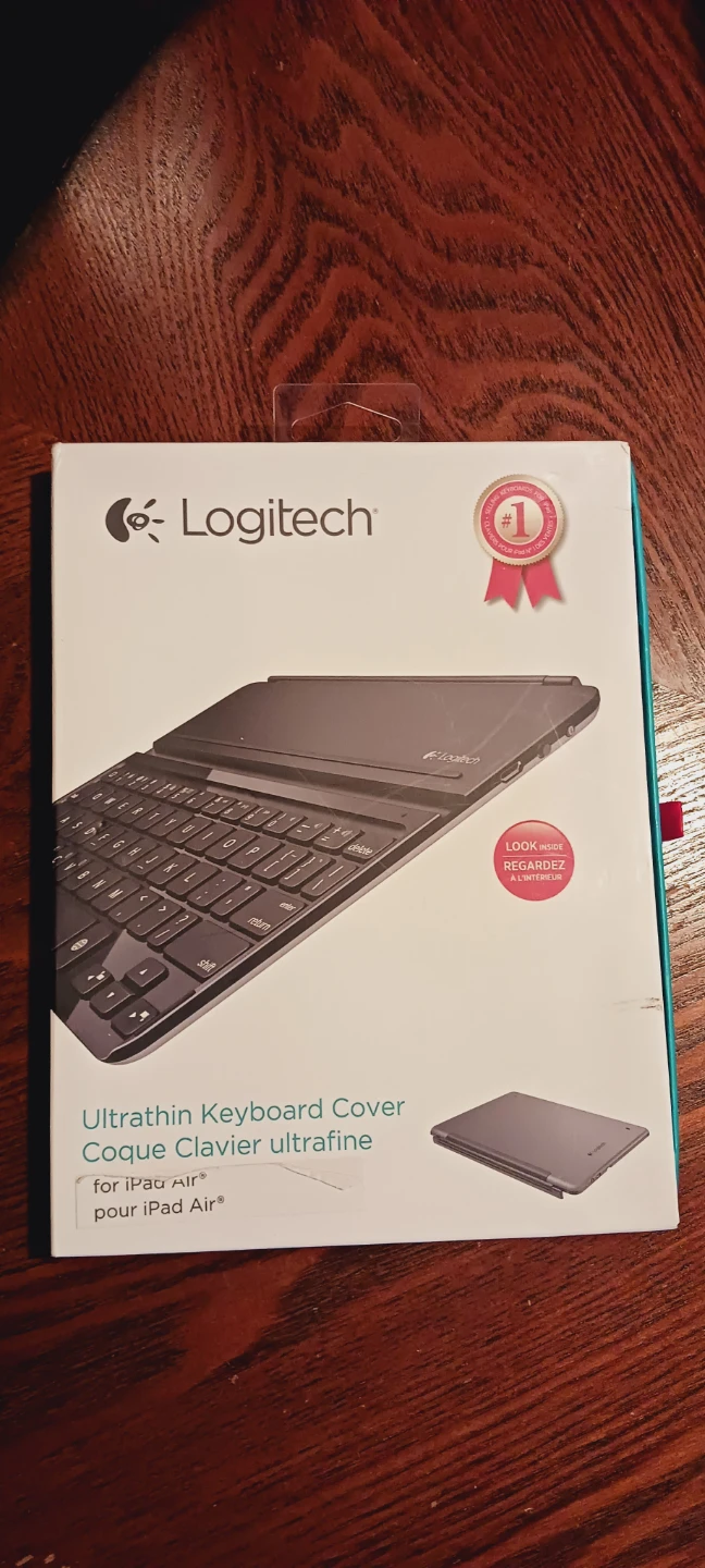 New !! Logitech Ultrathin Keyboard Cover for iPad Air - photo 2