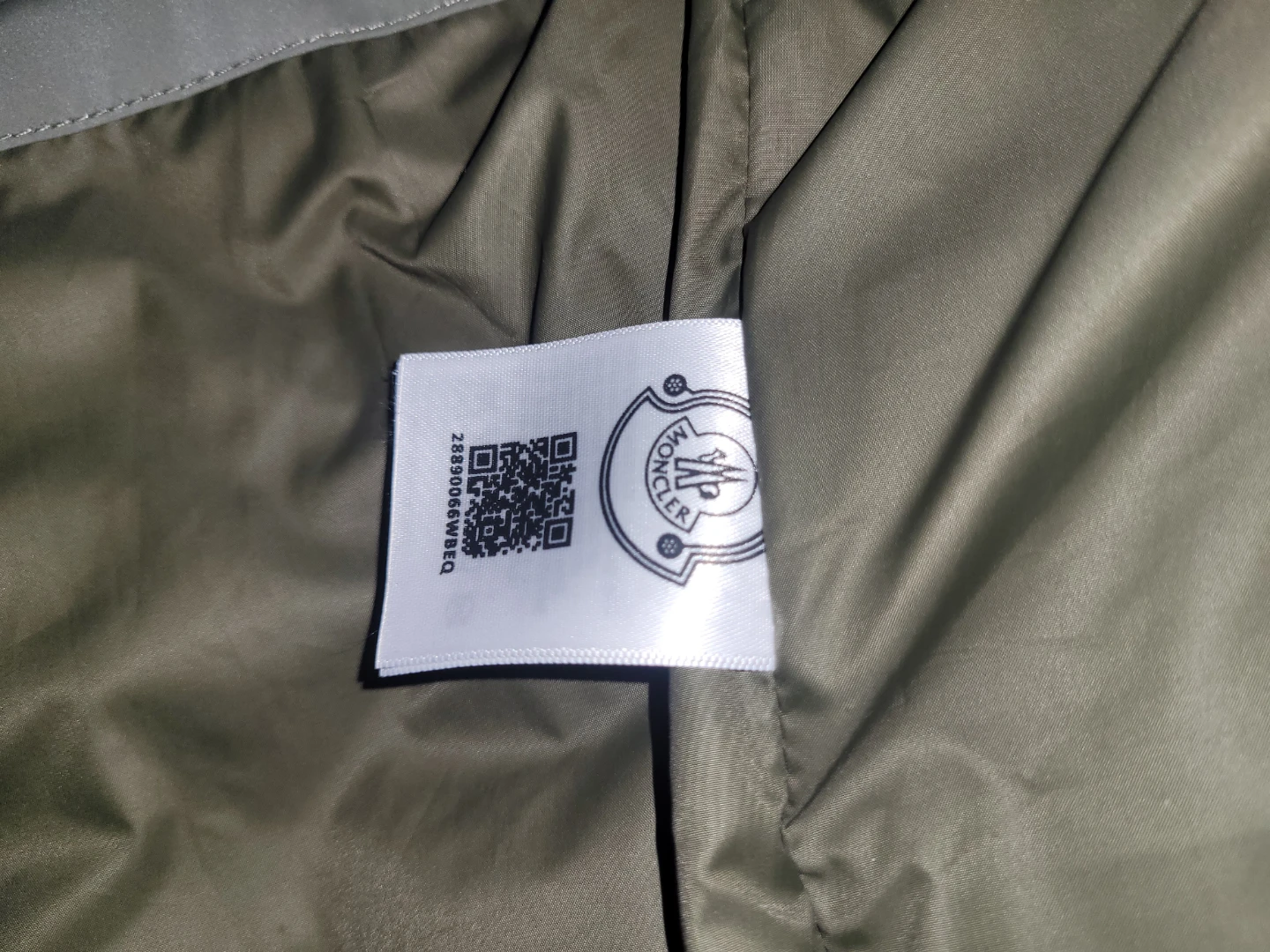 Moncler Padded Vest - Size Large - photo 4