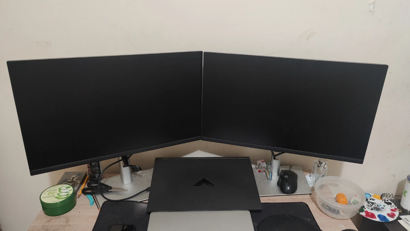 Dual Monitors 2 piece