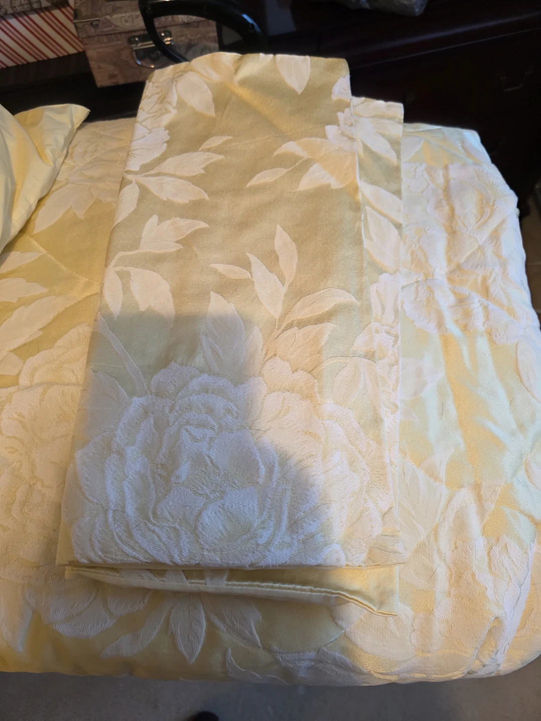 Heavy Yellow floral Queen bed set.