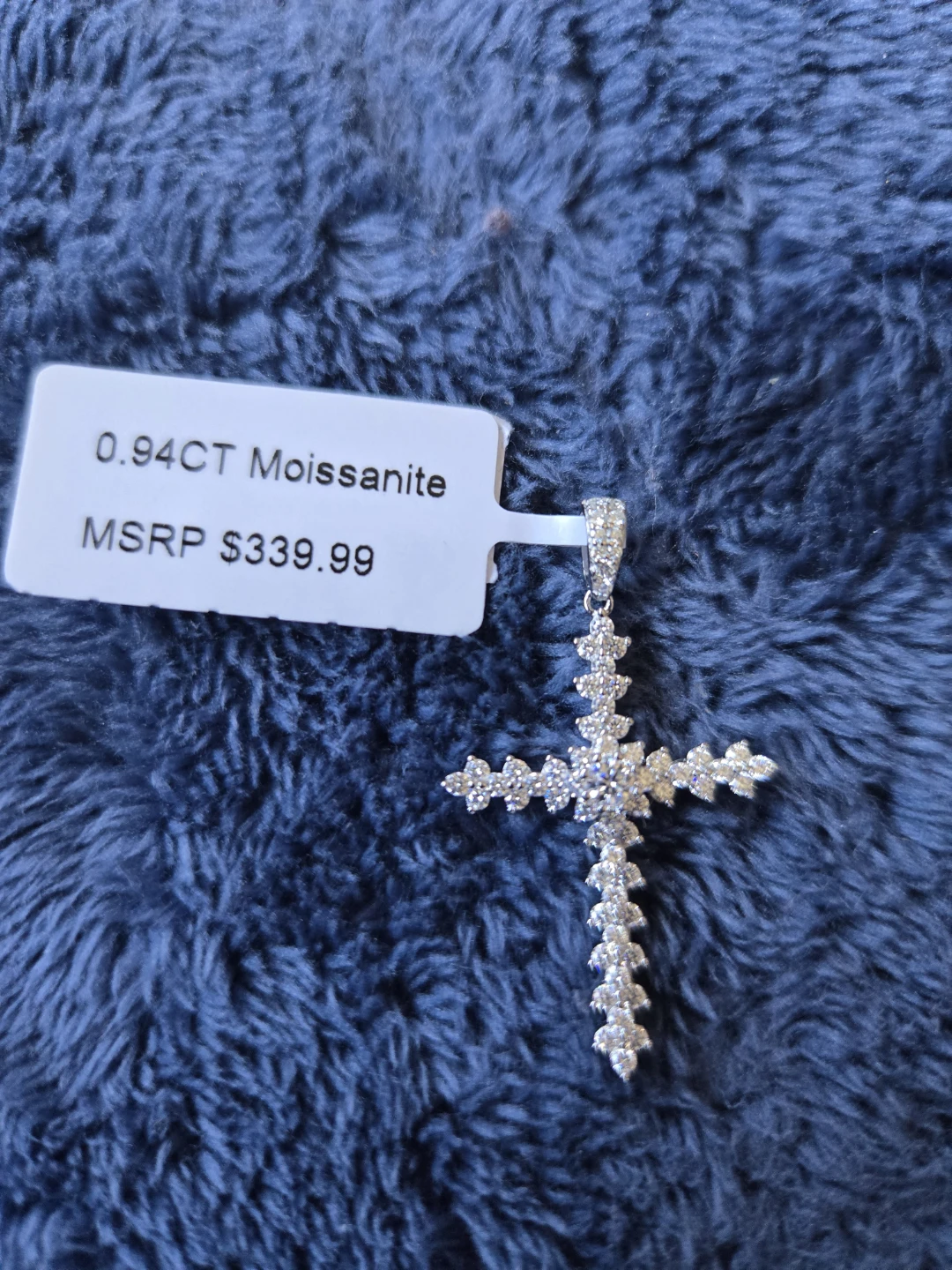 Moissanite Cross Pendant 0.94 CT - photo 2