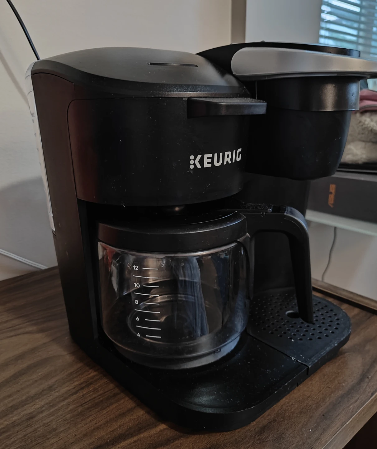 Keurig Coffee Maker with Pod included