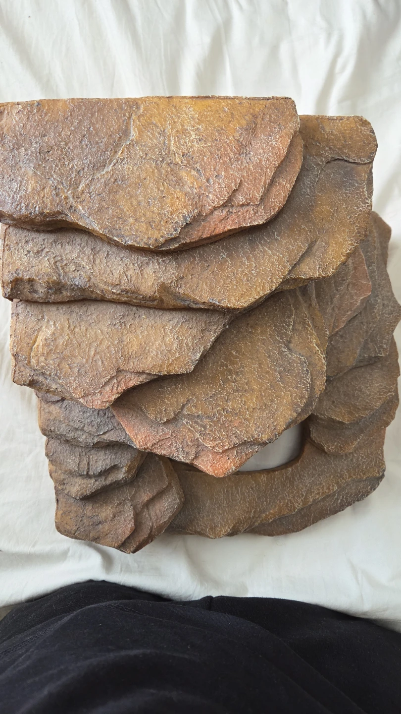 Large Reptile Cave Hide Rock - photo 3
