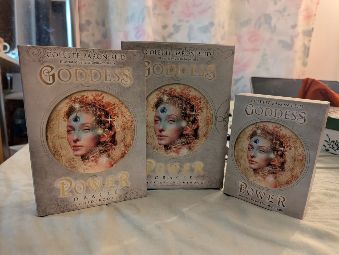 Goddess Power Oracle Deck & Guidebook - photo 2