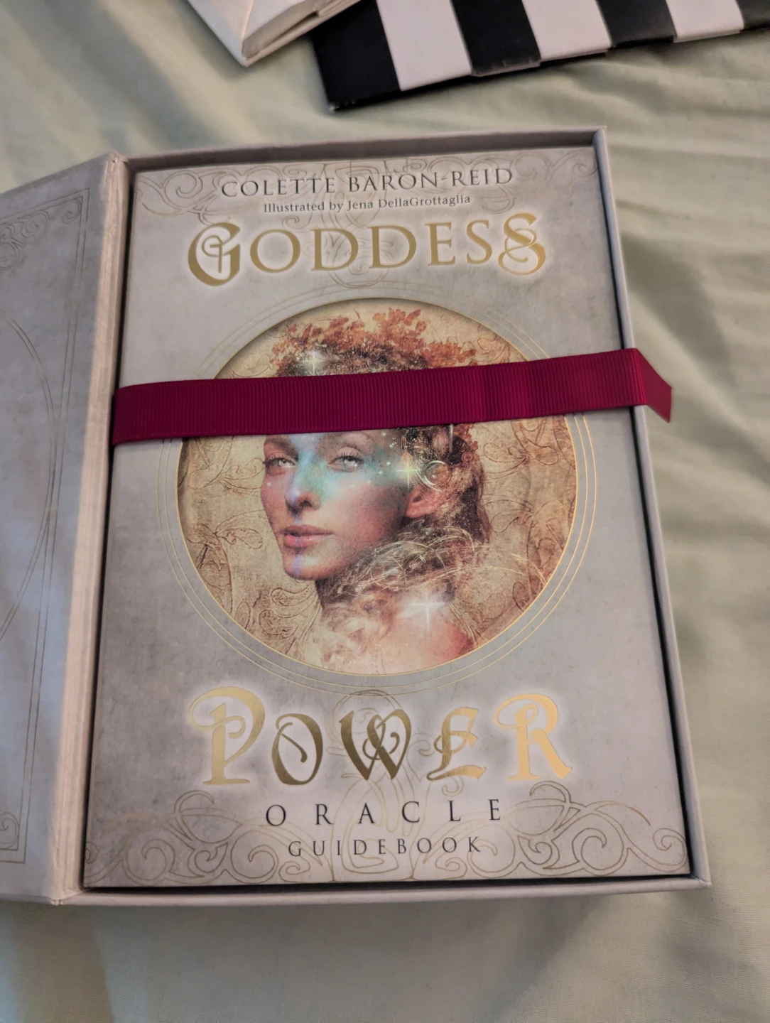 Goddess Power Oracle Deck & Guidebook - photo 4