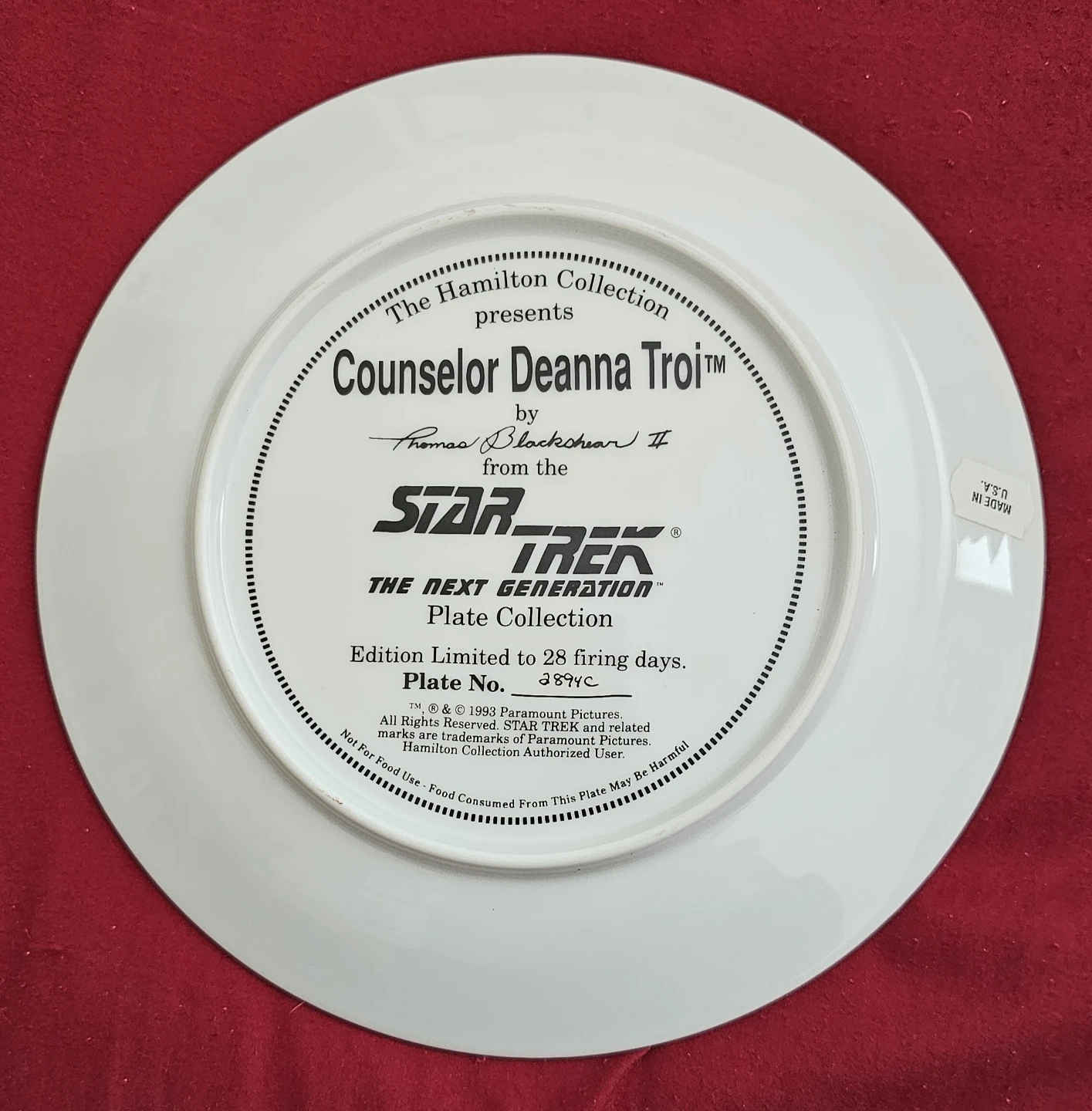 Star Trek: TNG Deanna Troi Plate - photo 2