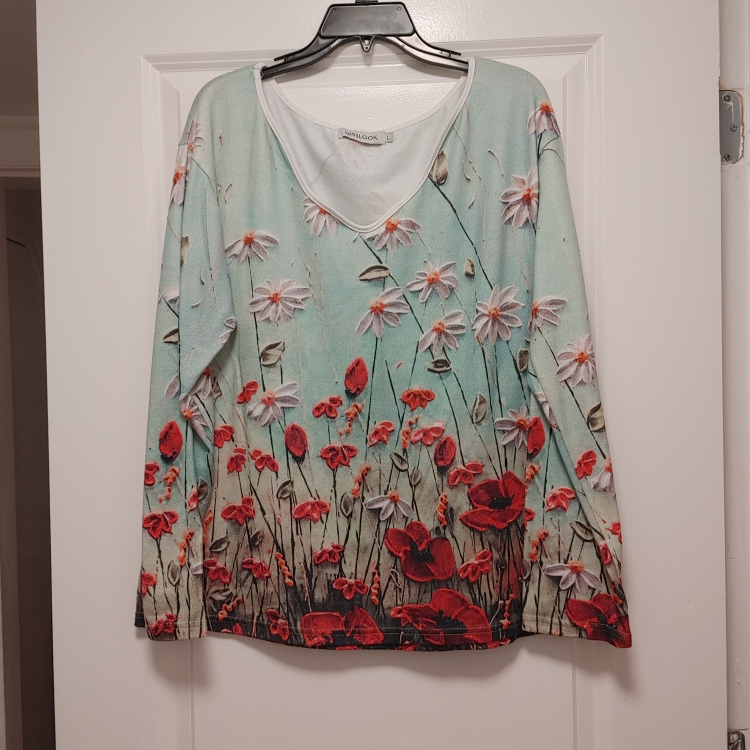 Women's Floral Print Long Sleeve Top - Size L