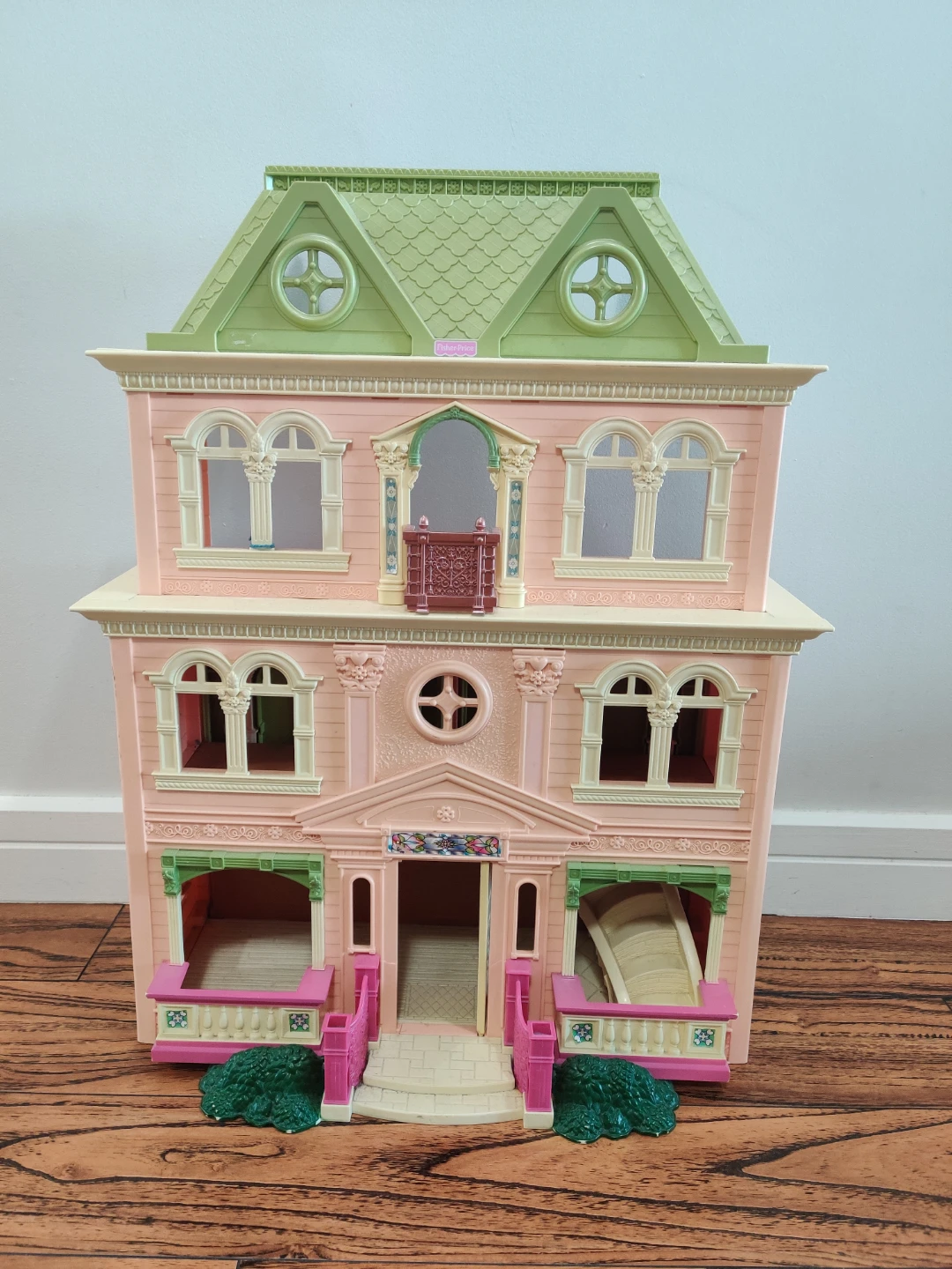 Loving Family Grand Dollhouse - photo 2
