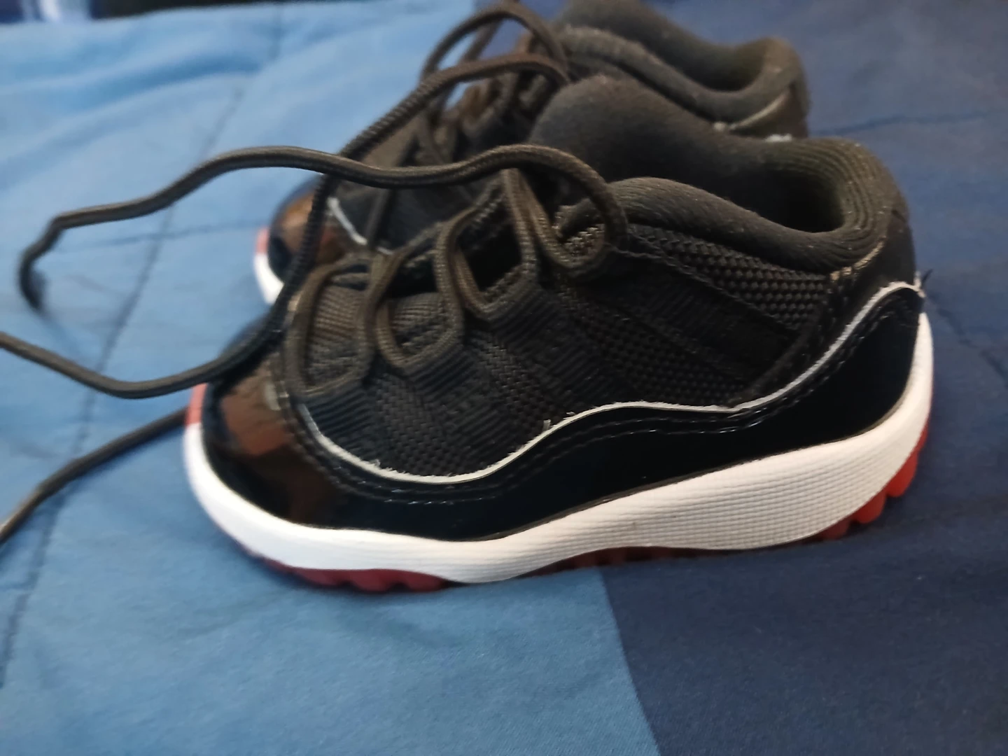 Toddler Air Jordan 11 Retro Low - photo 3