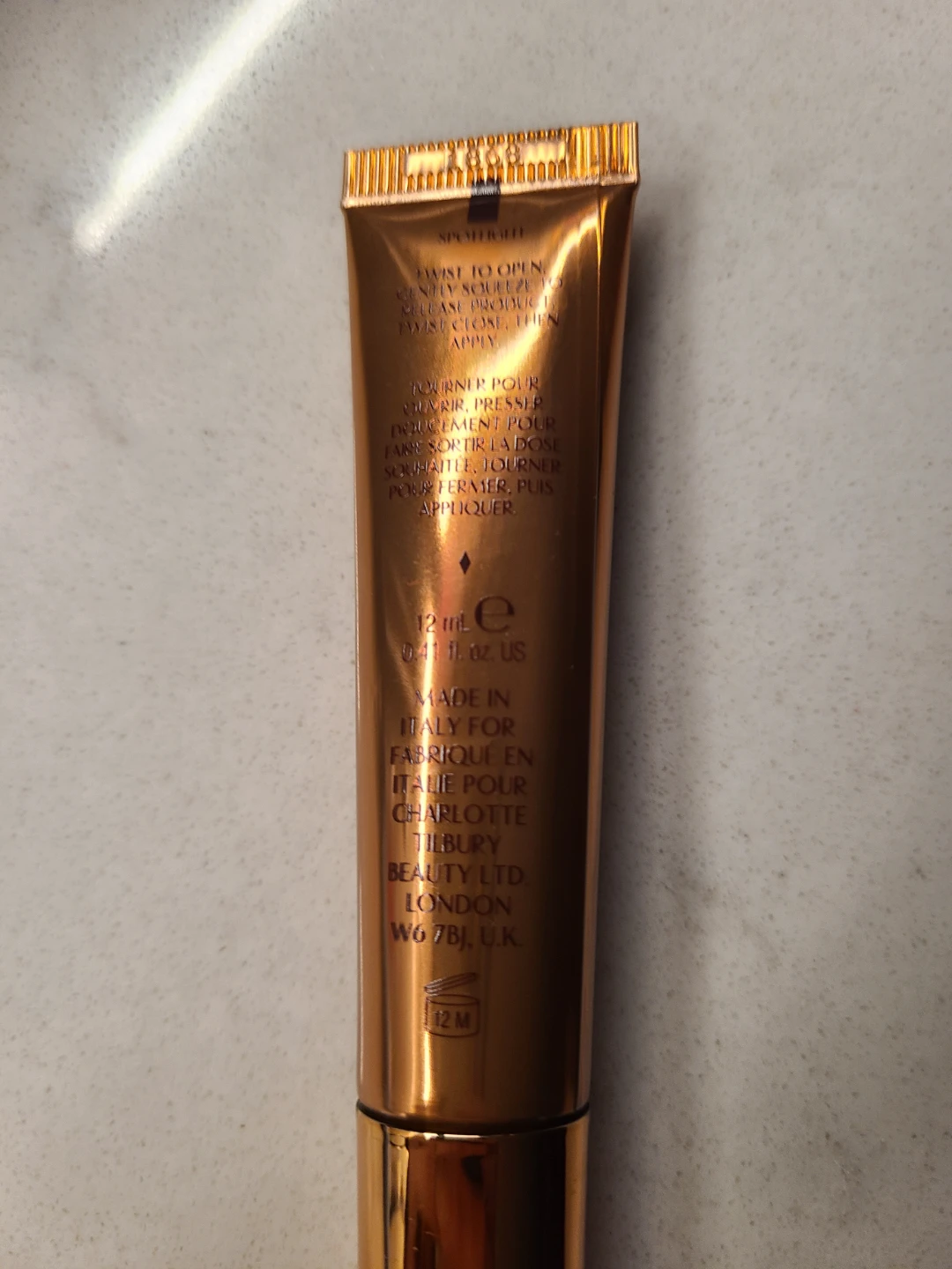 Charlotte Tilbury Beauty Light Wand Highlighter - photo 3