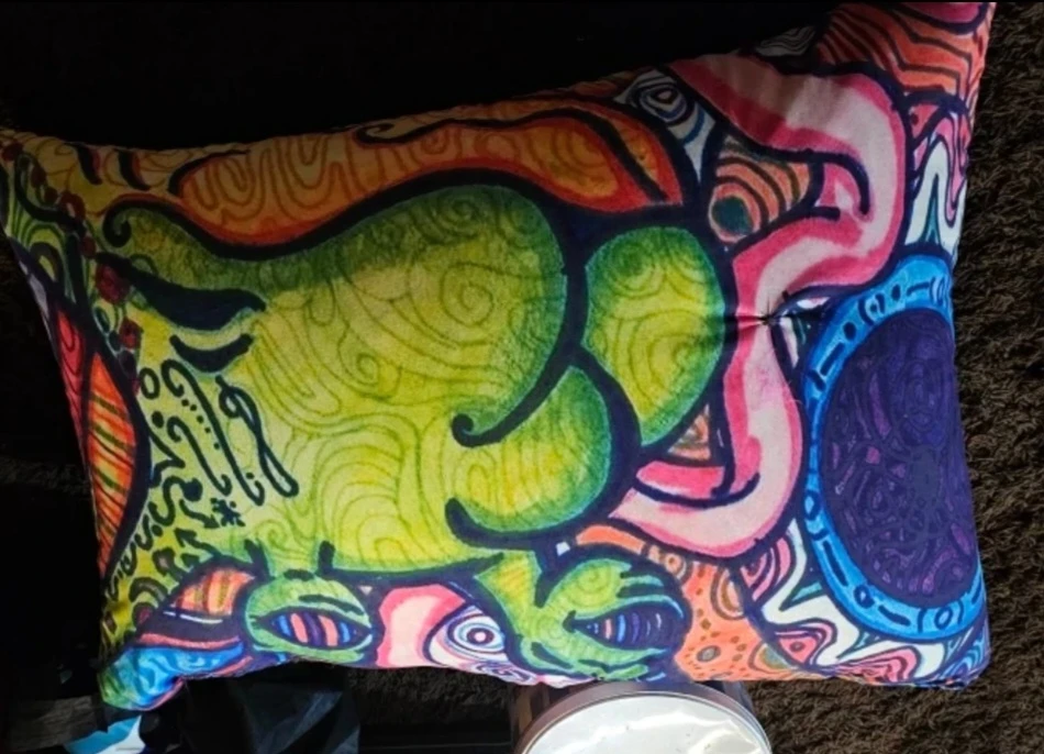 #Free Decorative Pillow - Psychedelic Art Print - photo 2