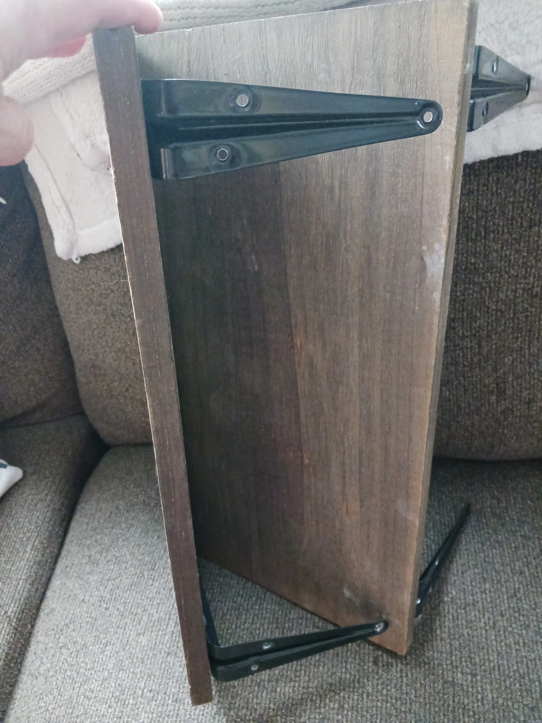 Wooden Shelves with Brackets - photo 2