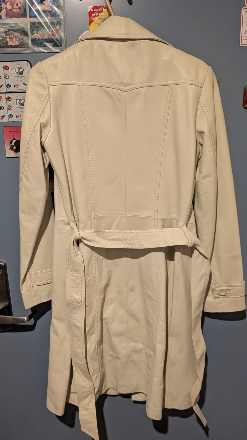 Danier Leather ,cream off-white ,Trench Coat - Size 2XS - photo 3