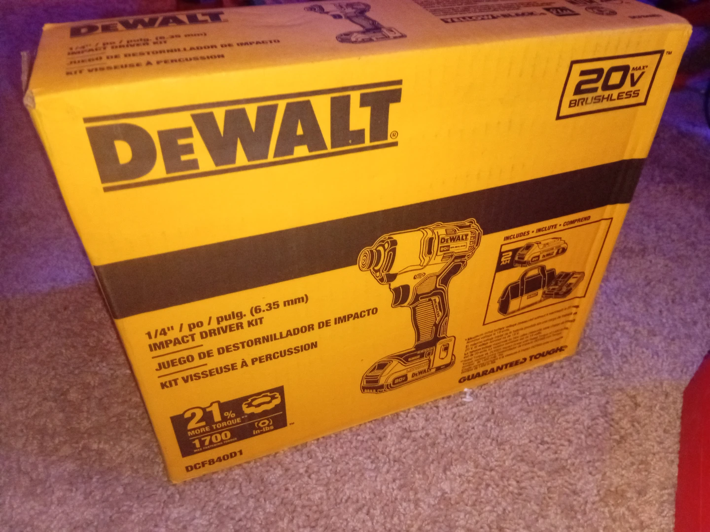 DEWALT 20V MAX Brushless Impact Driver Kit