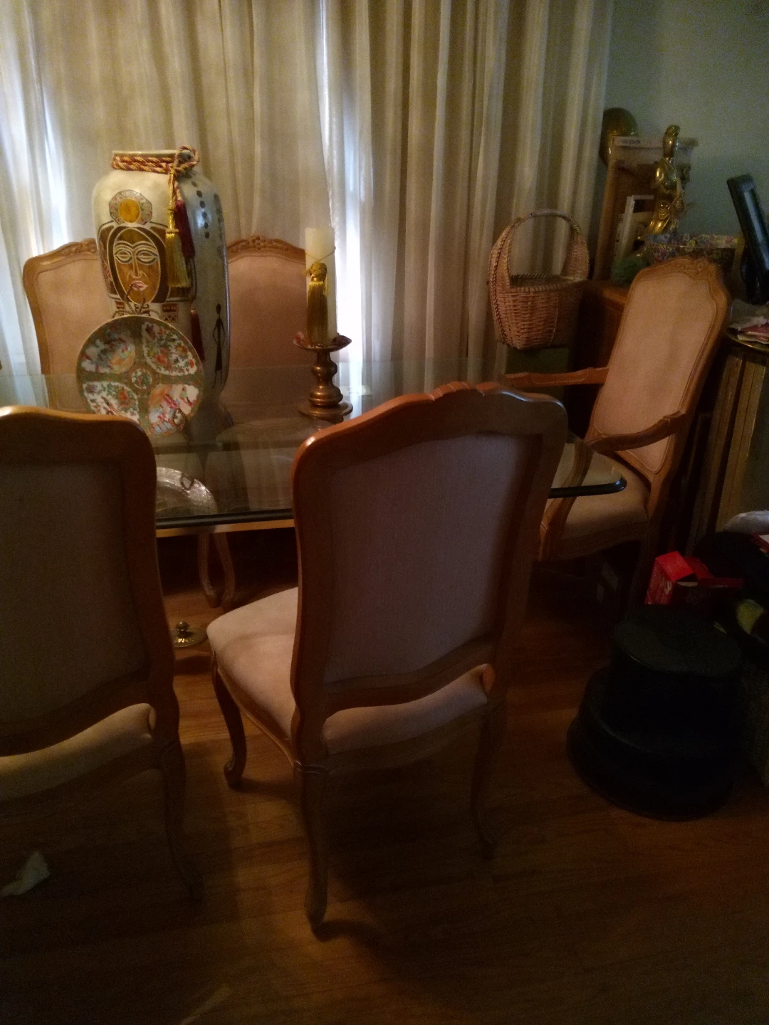 Unique Dining Table W 6  Chairs & Matching Cocktail Table - photo 3