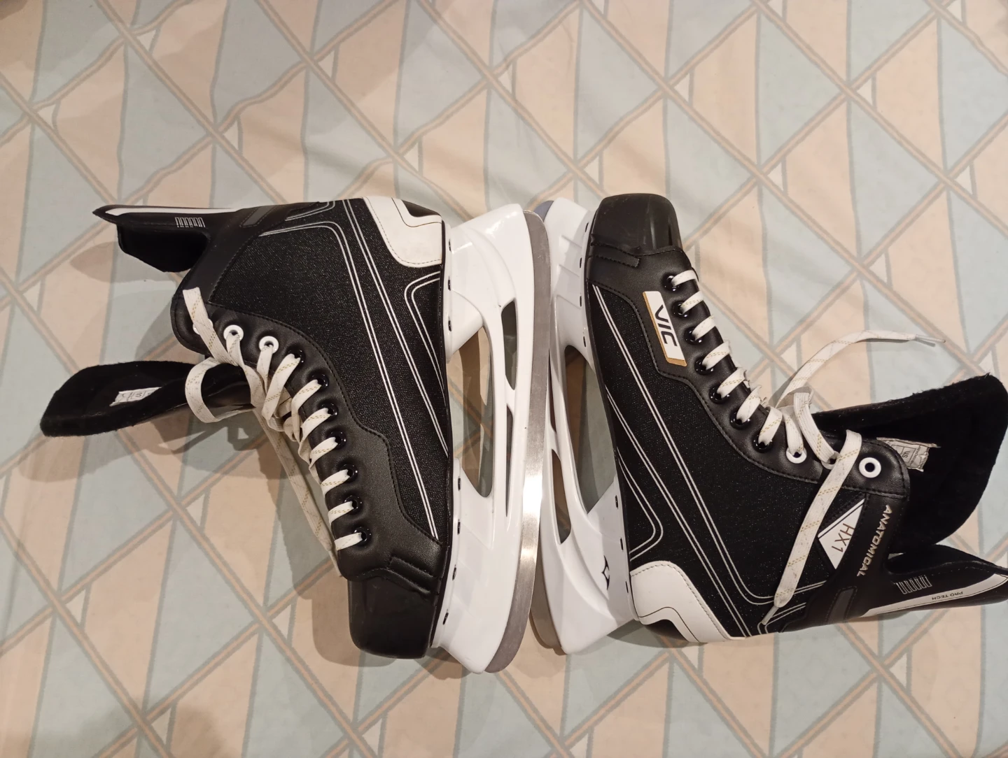 VIC Hockey Skates US Size 12