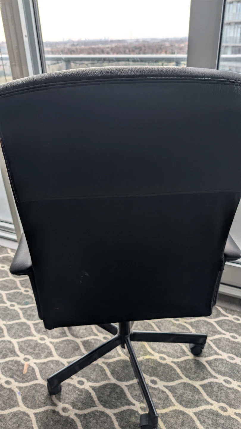 Black Office Chair - photo 2