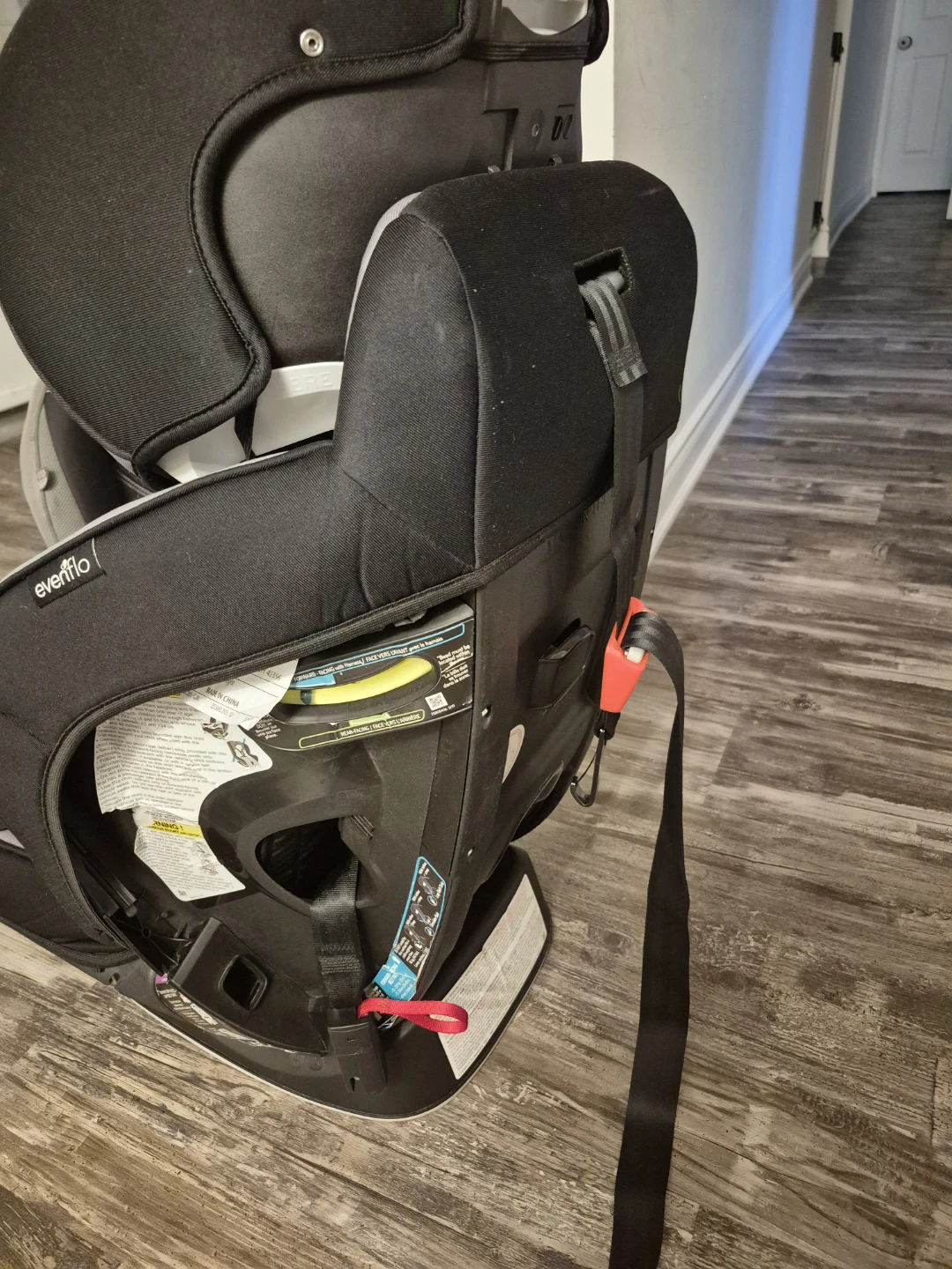 Evenflo EveryStage Car Seat - photo 2