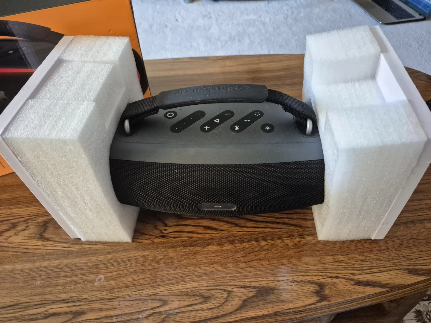 Skullcandy Barrel Mini Portable Speaker - Like New! - photo 2