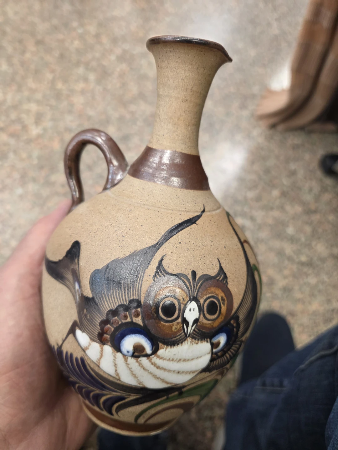 Exceptional Handcrafted Ceramic Vase with Owl Design 🏆