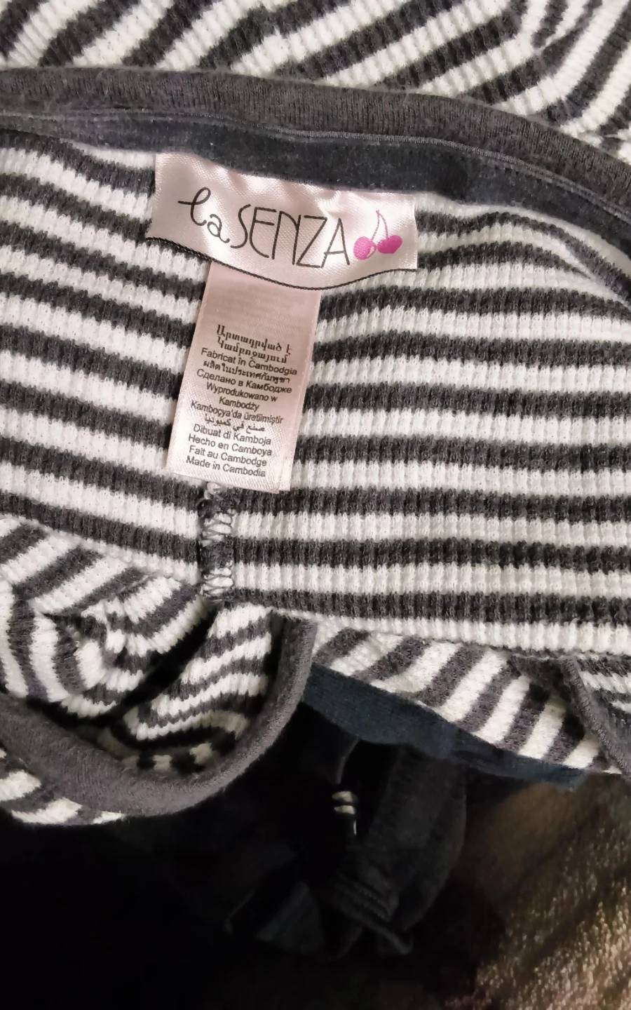 Preloved clothes  (zoom in the photos for size & price)