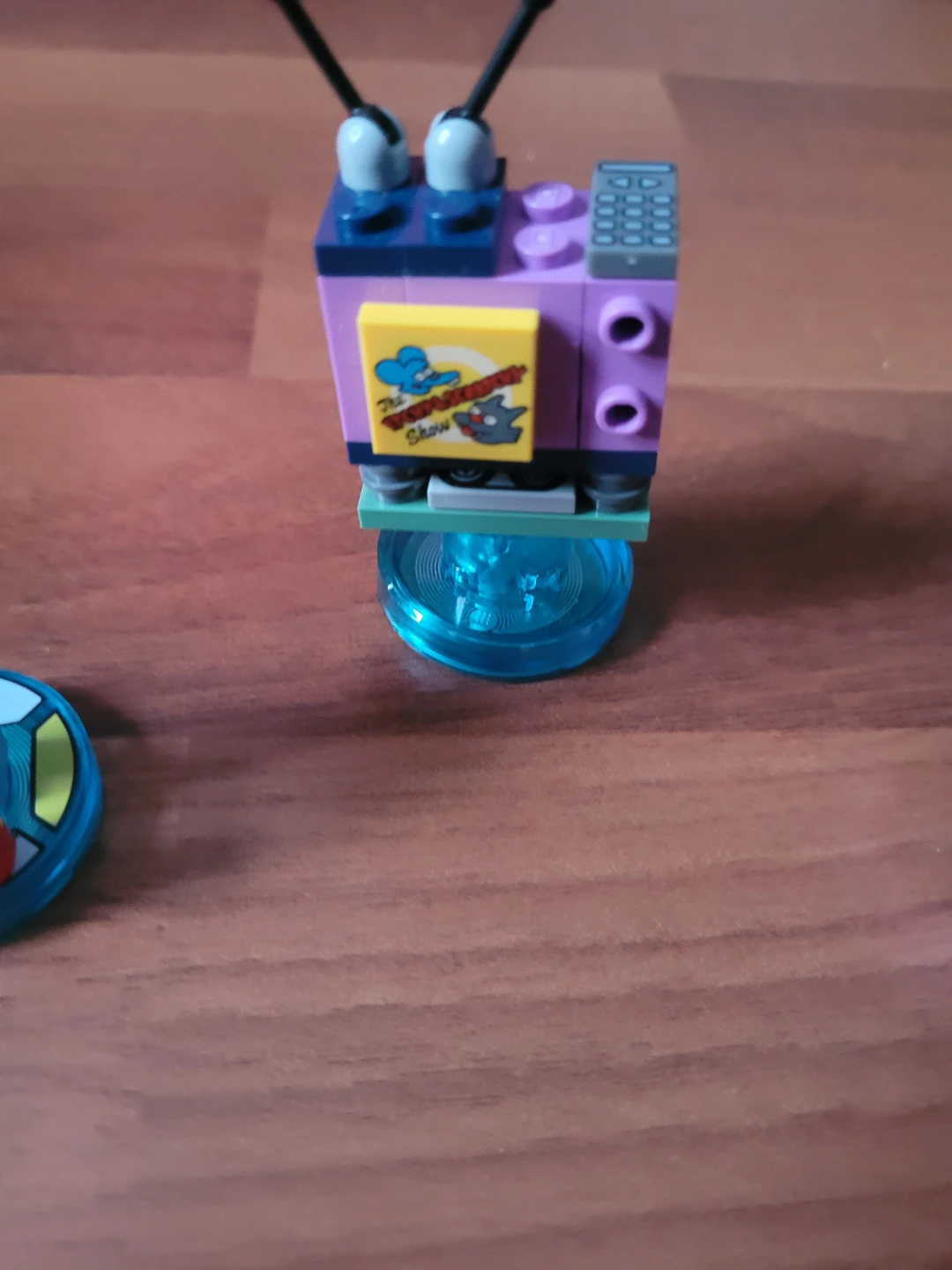 LEGO Dimensions The Simpsons Homer, TV & Car Set - photo 4