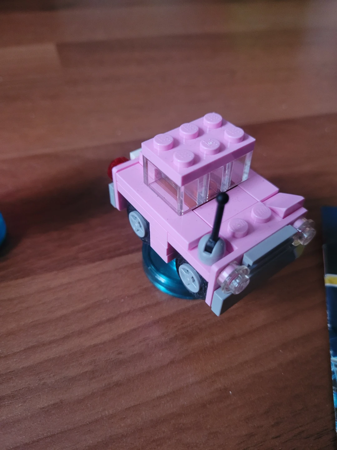 LEGO Dimensions The Simpsons Homer, TV & Car Set - photo 5
