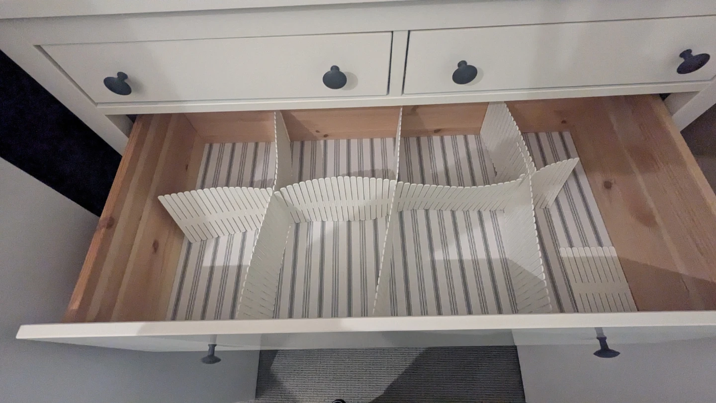 IKEA HEMNES White 6-Drawer Dresser with Organizers - photo 4